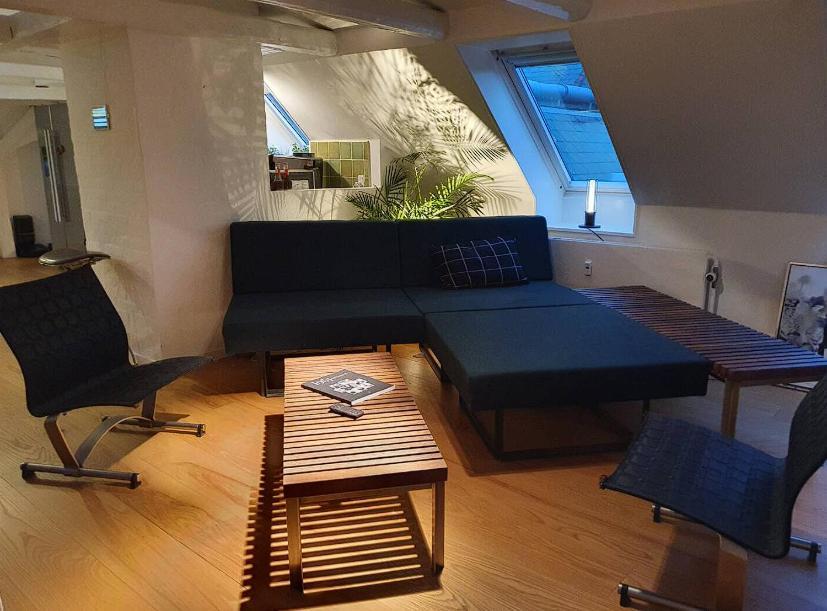 Large !!! Apartment